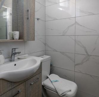 Polichrono Apartment | Athena's Studios