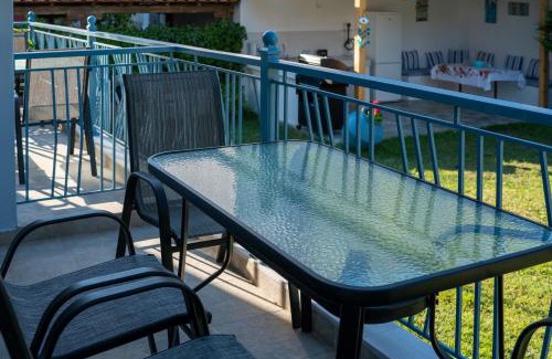 Polichrono Apartment | Athena's Studios