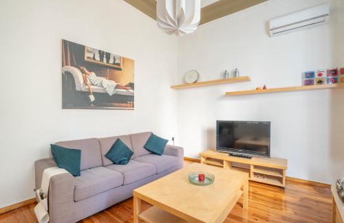Pangrati Apartment | Athenian home in Pagkrati