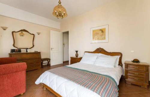 Glyfada Apartment | Athenian Luxury Villa in Glyfada