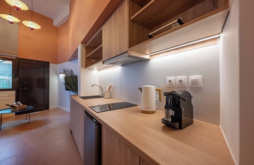 Thissio Apartment | AthenianNest