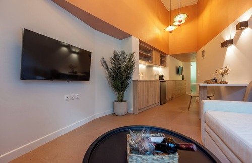 Thissio Apartment | AthenianNest