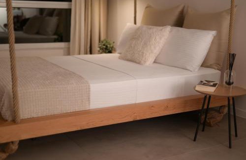Omonia Apartment | Athens Host - Urban Boho