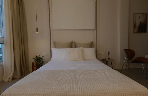 Omonia Apartment | Athens Host - Urban Boho