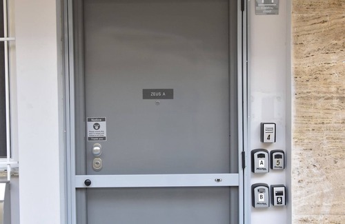 Athens Apartment | Athens Zeus A by Super Host Hub