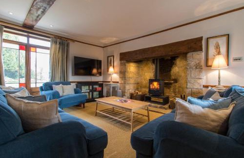 Ilminster House | Atherstone Farmhouse