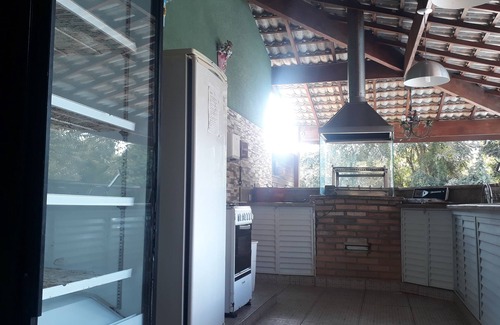 Atibaia Cottage | Atibaia Gated community 24hrs security, wi-fi great for family and friends