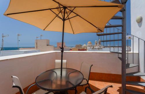 Old Town Apartment | Atico del Buen CANTAOR by Cadiz4Rentals
