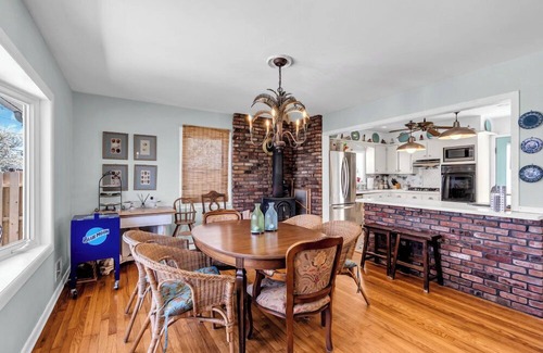 Point Pleasant Beach House | ATL604 | 4BR 2 ba "Home away from home" in the Beach! Sleeps up to 12!
