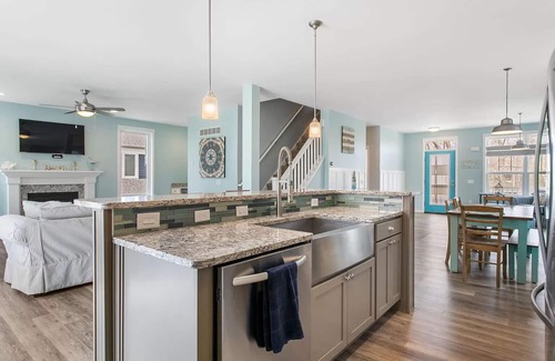 Miami Park House | Atlantic Haven | Brand New Family Oasis Overlooking Lake MI | Private Beachfront