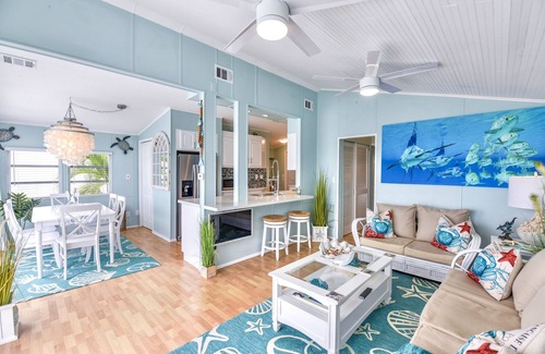 Cudjoe Key House | ATLANTIS.Ocean Front Cottage Retreat!