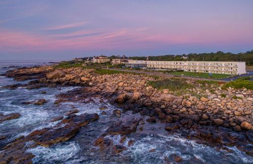 Gloucester Hotel | Atlantis Oceanfront Inn Gloucester