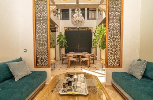 Annakhil Villa | Atlas golf resort Villa & Pool