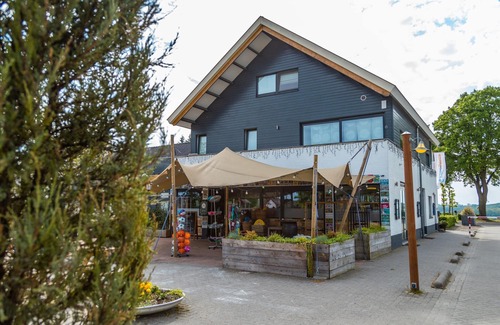 Municipality of Gulpen-Wittem Ski Chalet | Atmospheric Chalet With Dishwasher