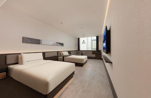 Qingdao Hotel | Atour Hotel Qingdao Wusi Square Minjiang Road