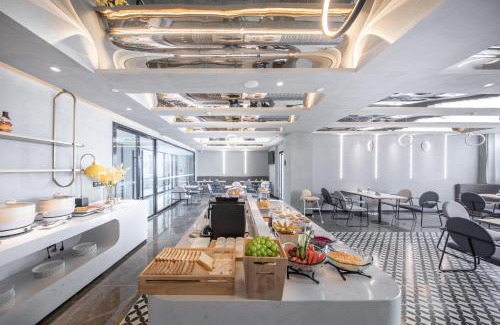 Wenjiang Hotel | Atour Light Hotel Chengdu Wenjiang