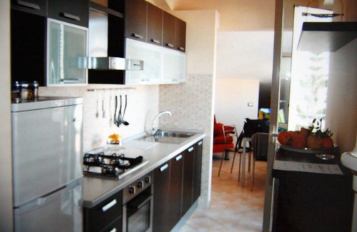 Spadafora Apartment | Attic apartment directly by the sea with large terrace incl. air conditioning