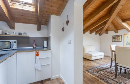 Cargnacco Apartment | Attic in the green with Parking and Wifi/AC