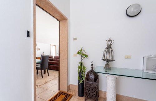 Ovest Apartment | Attico Mirage