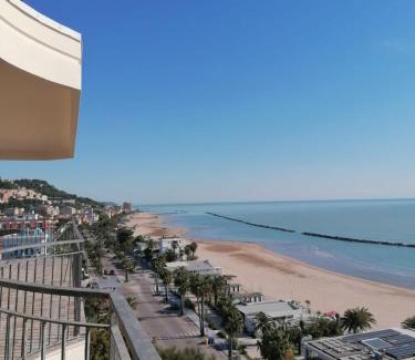 Grottammare Apartment | Attico tutto mare