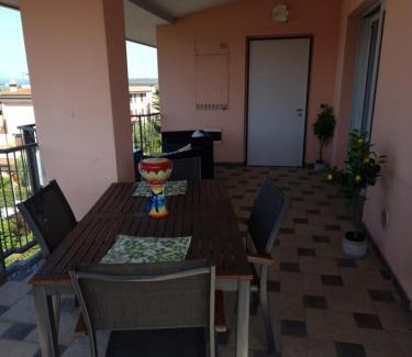 Desenzano del Garda Apartment | Attico Vista Lago