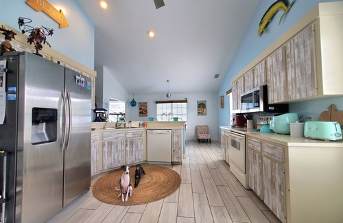 Fairgreen House | Attn: Snowbirds *6-month rental available beginning October 1*