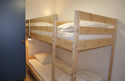 Les Deux Alpes Apartment | Attractive 53m² apartment, located opposite the ESF champamé meeting point.