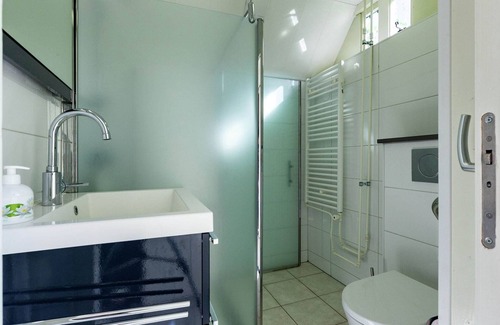 Anjum House | Attractive holiday home in Oostmahorn with garden