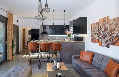 Monopari Villa | Attractive Single Storey Villa - A/C, Private Pool in a Peaceful Countryside Setting Near Armenoi