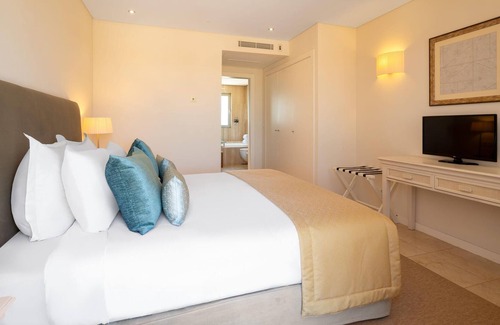Mato Serrao House | Attractive vacation home in a fully equipped resort for a wonderful vacation.