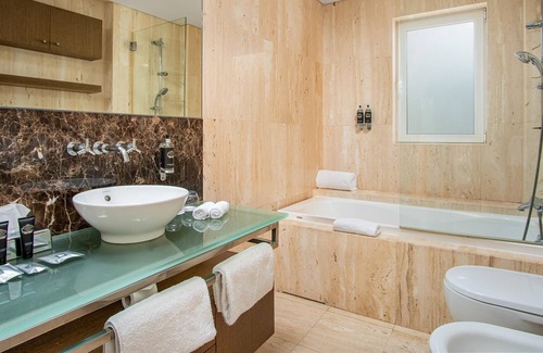 Mato Serrao House | Attractive vacation home in a fully equipped resort for a wonderful vacation.
