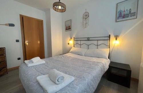 Burgos Apartment | Atuaire Home En la Plaza Mayor de Burgos Parking Incluido