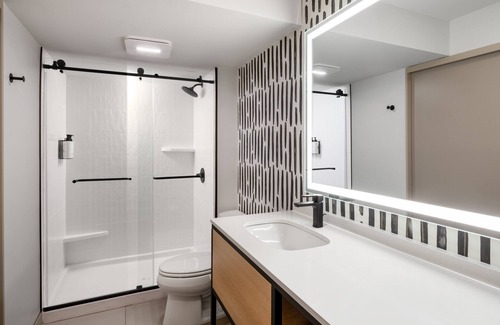 Austin Hotel | Atwell Suites Austin Airport by IHG