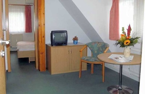 Ummanz Apartment | aTyp 2. 4 DZ - Rügen-Fewo u. Pension 93