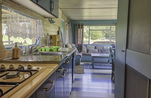 Livry RV Rental | Au Bonheur Nomade
