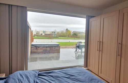 Sint-Martens-Latem Villa | Au bord de la Lys - unique location with breathtaking views