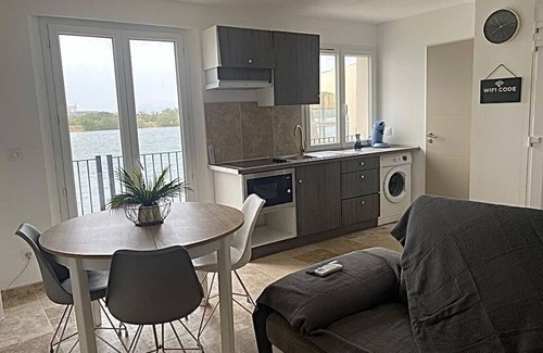 Saint-Etienne-des-Sorts Apartment | Au Bord de Leau Tourisme & Nucleaire
