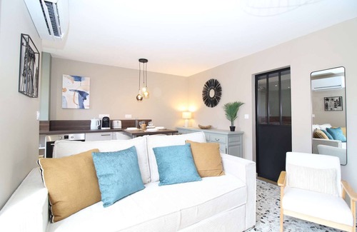 Avignon City Centre Apartment | ⭐Au calme des Carmes⭐Climatisation⭐Wifi⭐Hypercentre