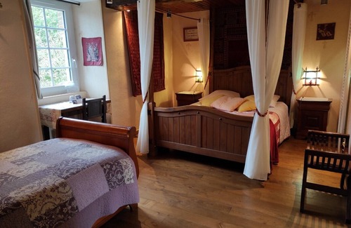 Lamballe House | Au Clos du Lit - Chambres d'hôtes