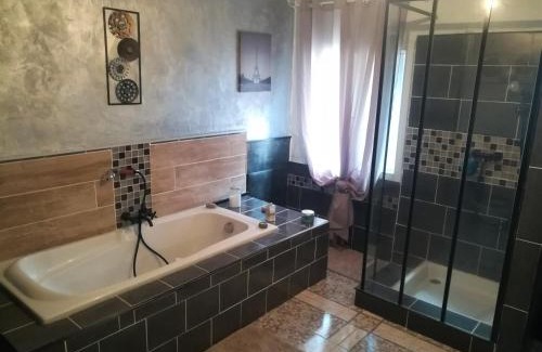 Saint-Hippolyte Bed & Breakfast | Au Monde de Maëlle