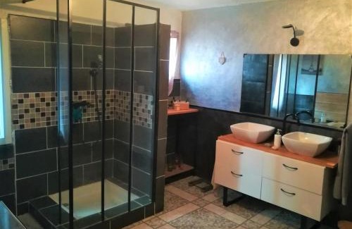 Saint-Hippolyte Bed & Breakfast | Au Monde de Maëlle