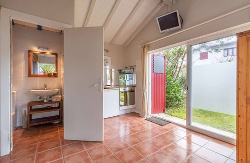 Hendaye Apartment | AUBEPINES 250 m from the main beach classified 3 stars