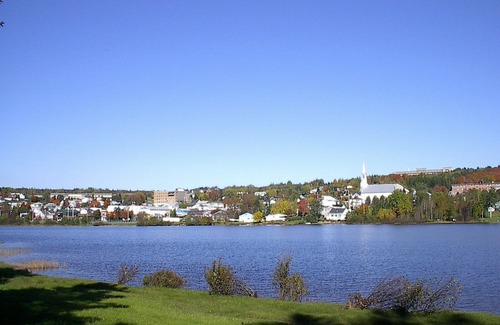 Lac-Etchemin Hotel | Auberge Happy Logis