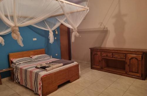 Toubakouta Bed & Breakfast | AUBERGE LA PRALINE