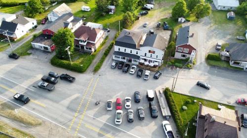 Riviere-a-Pierre Bed & Breakfast | Auberge Zacharie