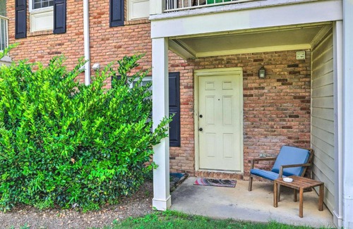 Auburn Apartment | Auburn Condo with 2 Pools Less Than 2 Mi to University!