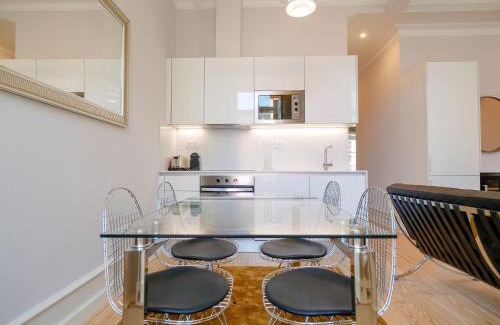 Baixa Apartment | Augusta Street 229- 4 Dto