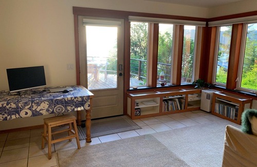Juneau Apartment | Auke Bay View Studio