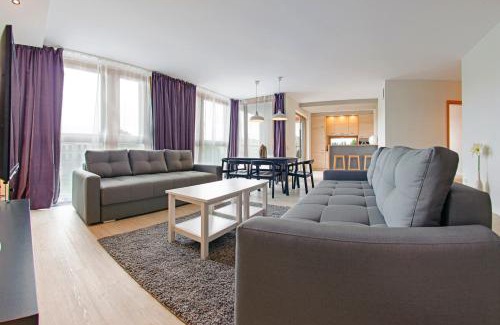 Old Town Apartment | Aura, Sun & Snow