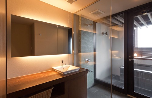 Yumoto Hotel | Aura Tachibana